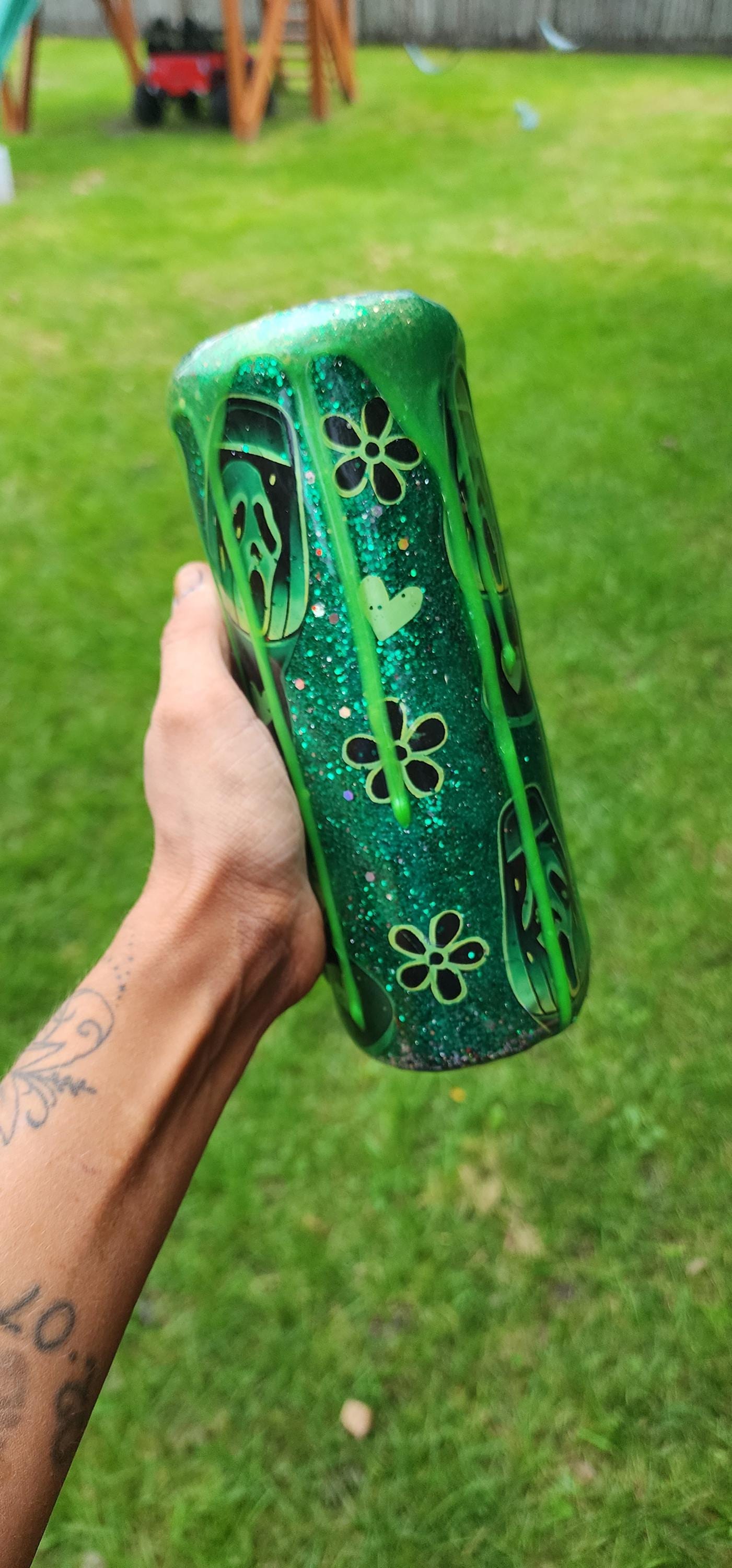 Green Glitter Ghost Face Tumbler: Spooky Drip Lava Lamp Cup