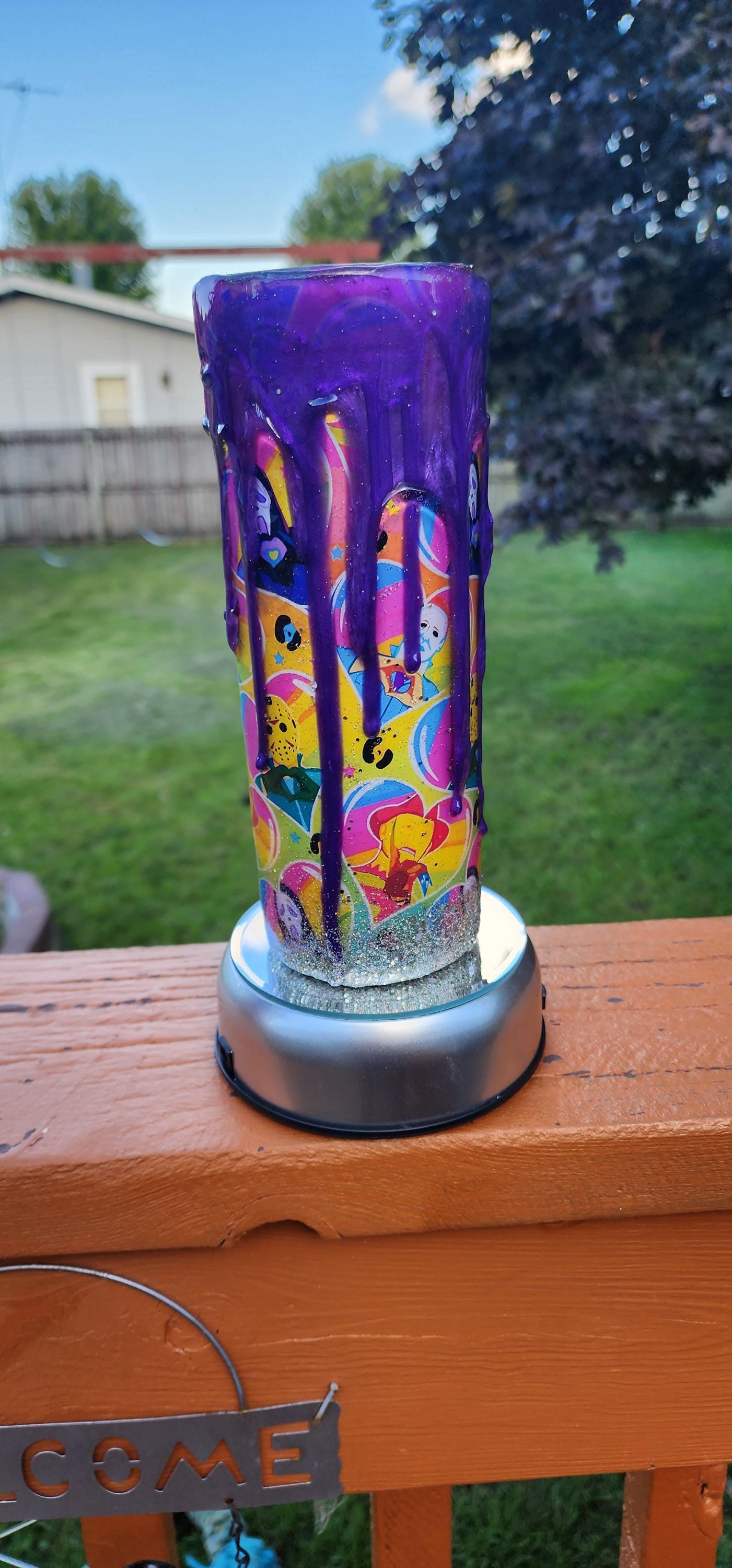 Spooky Season Skull Tumbler: Glittery Halloween Epoxy Cup