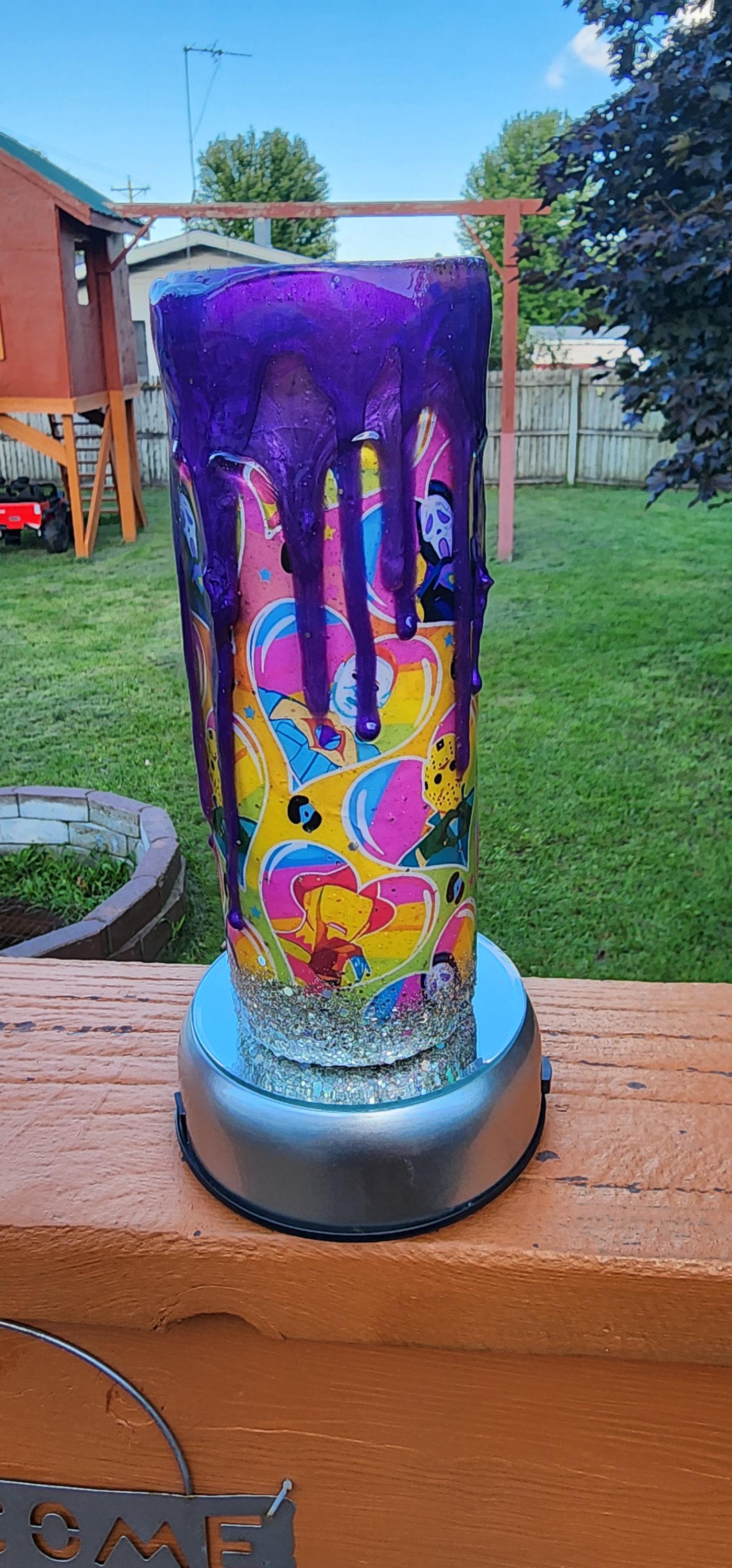 Spooky Season Skull Tumbler: Glittery Halloween Epoxy Cup