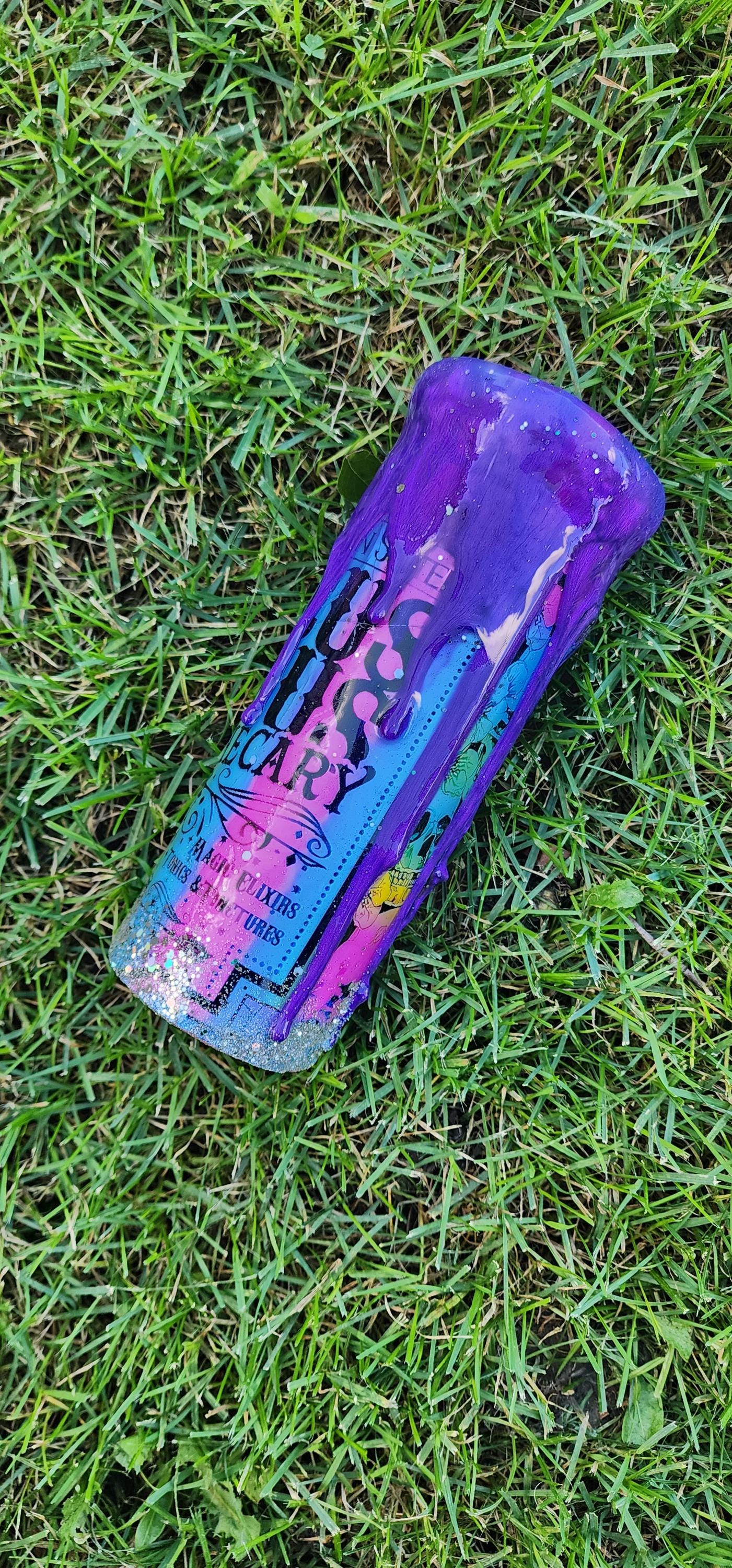 Spooky Season Epoxy Tumbler: Multicolored Bats & Glittery Halloween Cup