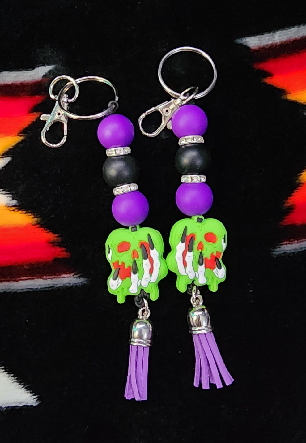 Skull Hand Holding Green Apple Keychain Gothic Horror Keychain | Creepy Cute Spooky Bag Charm | Halloween Skull Hand Accessory Gift for Gothic Aesthetic Lovers