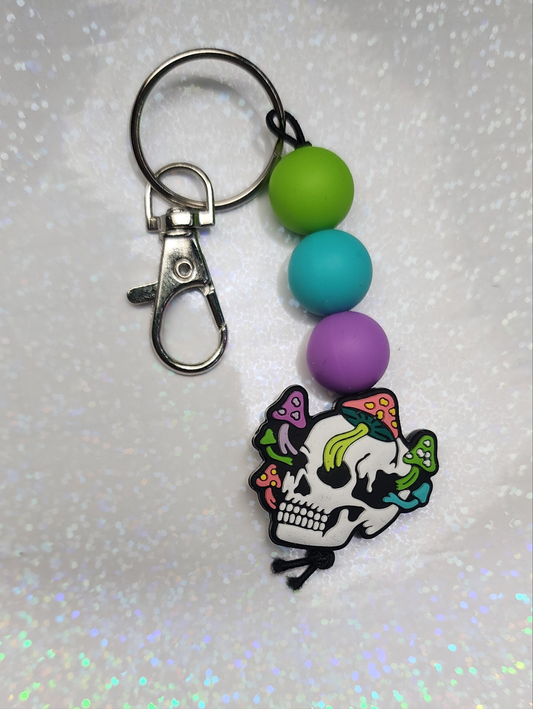 Handmade Beaded Shroom Skull Keychain – White Skull with Green, Purple & Orange Mushroom Charm | Boho Psychedelic Bag Accessory & Unique Gift