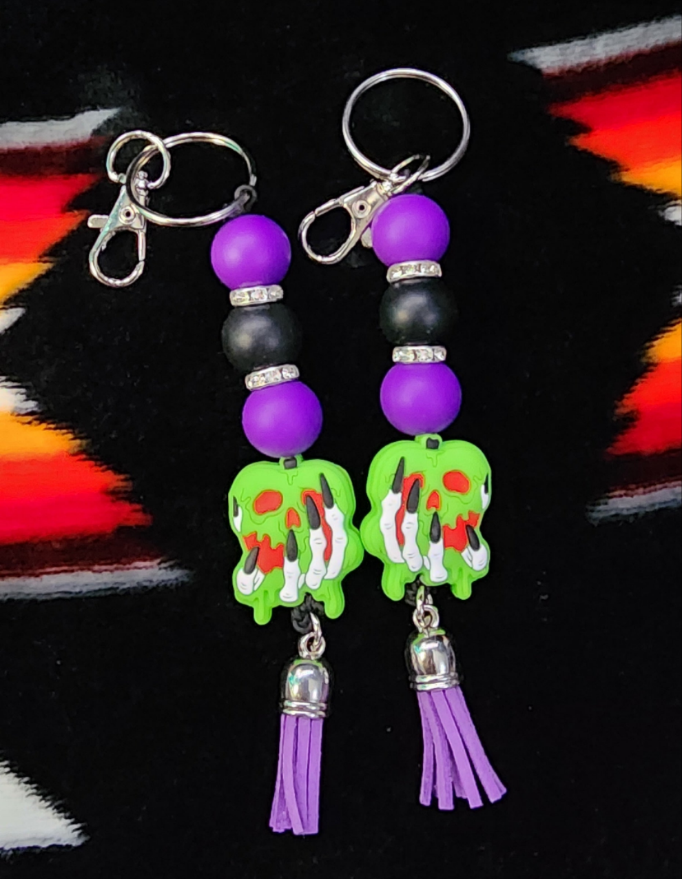 Skull Hand Holding Green Apple Keychain Gothic Horror Keychain | Creepy Cute Spooky Bag Charm | Halloween Skull Hand Accessory Gift for Gothic Aesthetic Lovers