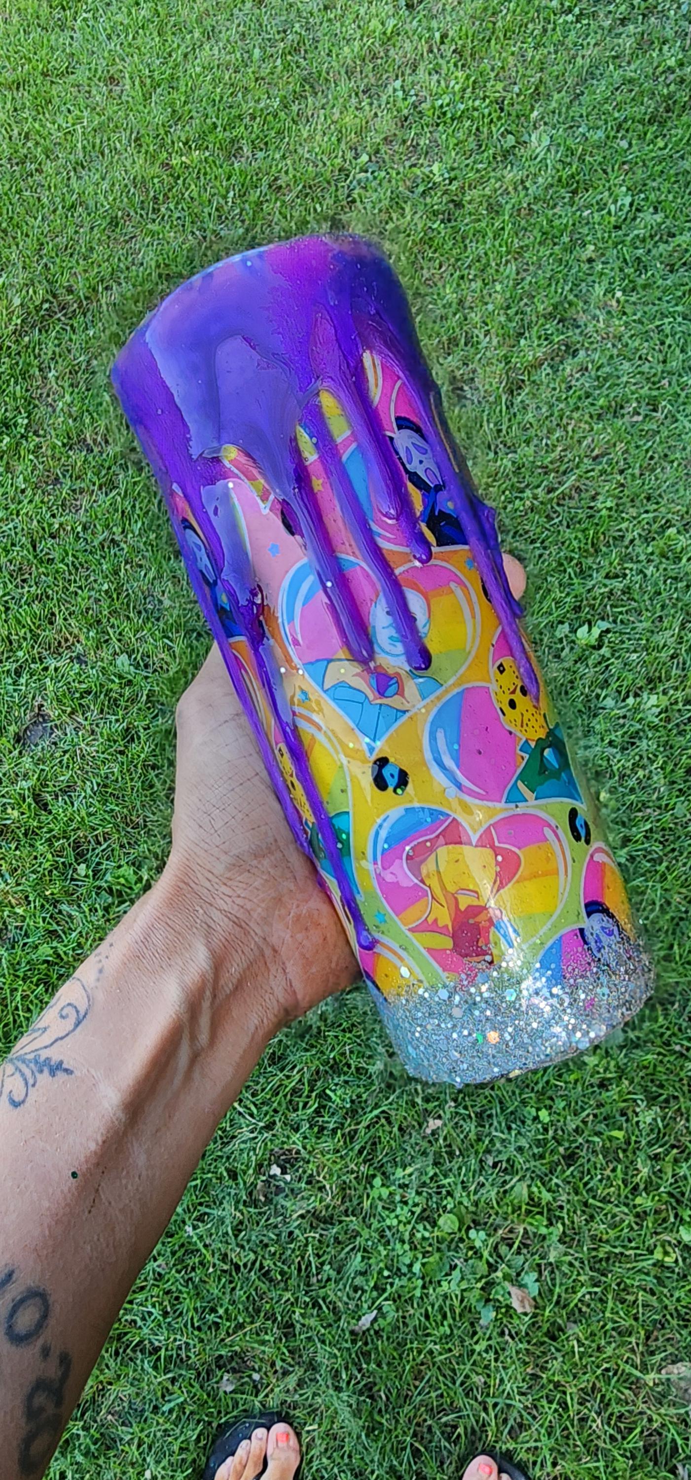Spooky Season Skull Tumbler: Glittery Halloween Epoxy Cup