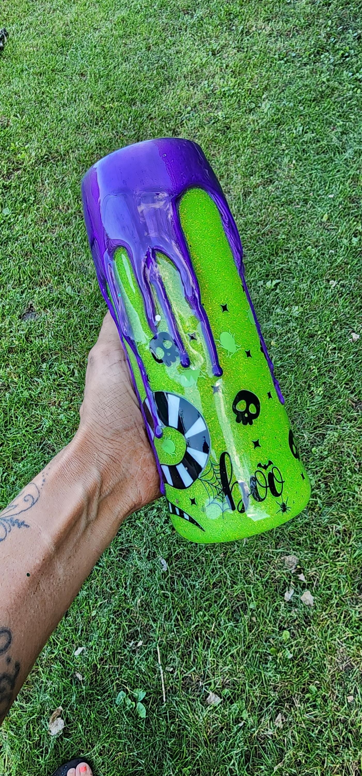 Beetlejuice Epoxy Drip Tumbler – Neon Green & Purple Creepy Cute Horror Cup | Handmade Halloween Drinkware and Spooky Movie Fan Gift