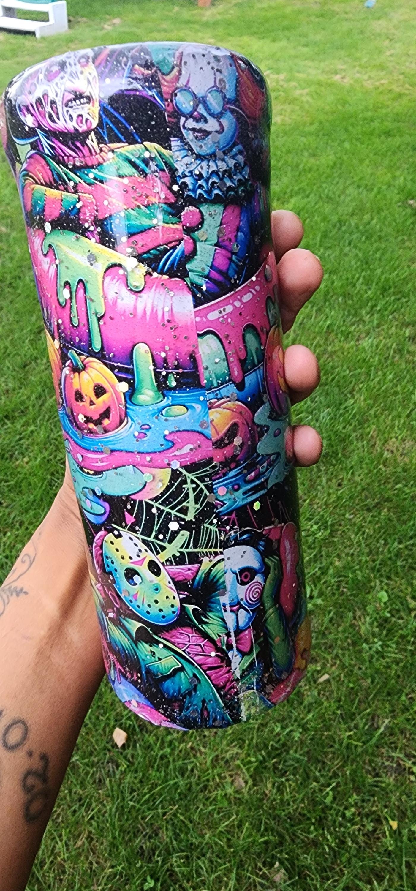 Neon Summerween Horror Epoxy Drip Tumbler – Spooky Glow-in-the-Dark Stainless Steel Cup, Creepy-Cute Movie-Inspired Drinkware