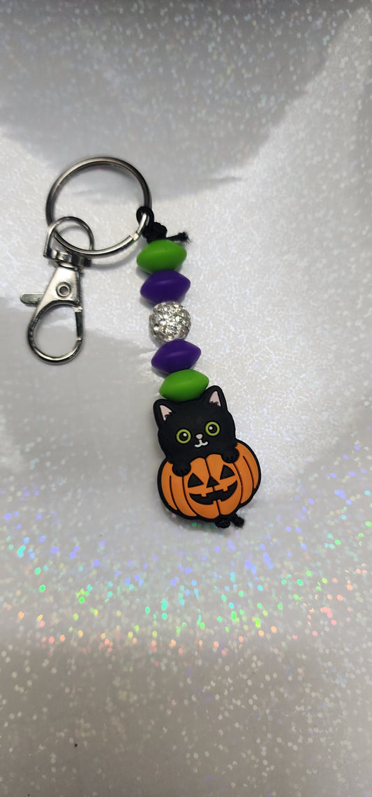 Handmade Halloween Cat Keychain: Pumpkin Charm