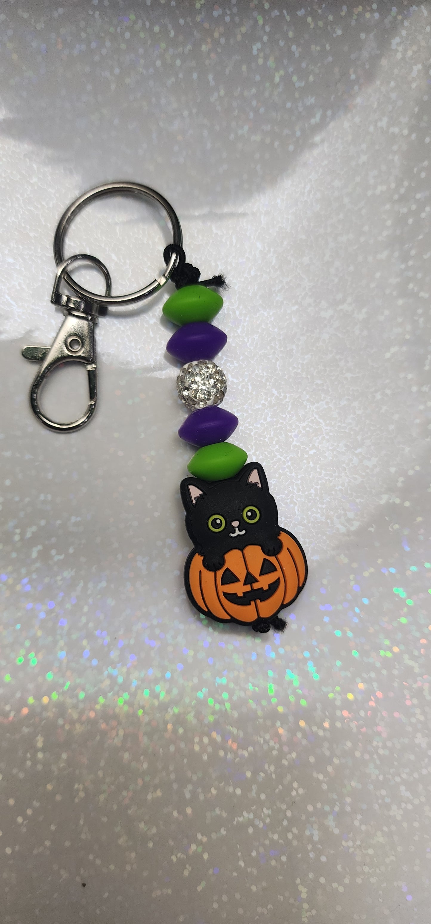 Handmade Halloween Cat Keychain: Pumpkin Charm