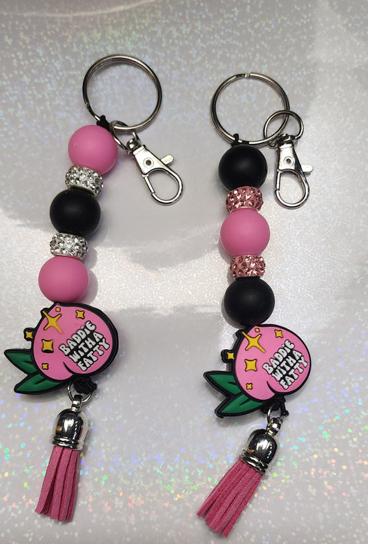 Baddie with a Fatty Peach Keychain – Funny Beaded Keyring, Sassy Bag Charm, Booty Gift for Bestie, Handmade Attitude Accessory